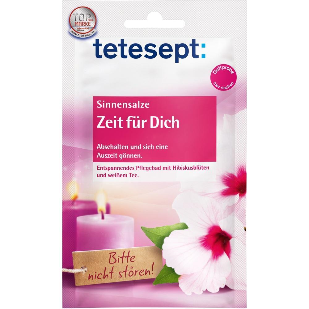 Eine Packung Badesalz mit pinker Kerze und Hibiskusbl&uuml;te abgebildet.