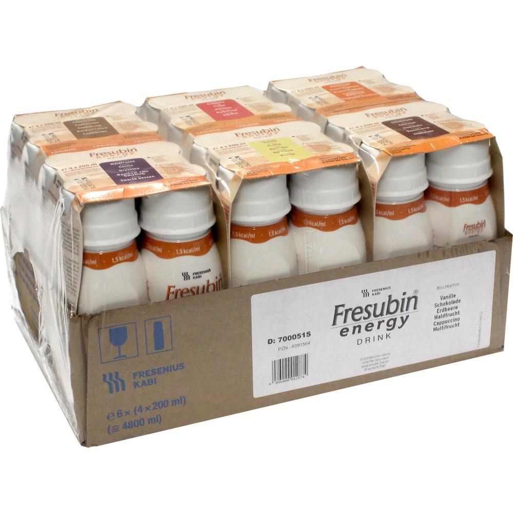 Ein Karton mit vielen Flaschen Fresubin Energy Drink in verschiedenen Geschmacksrichtungen.