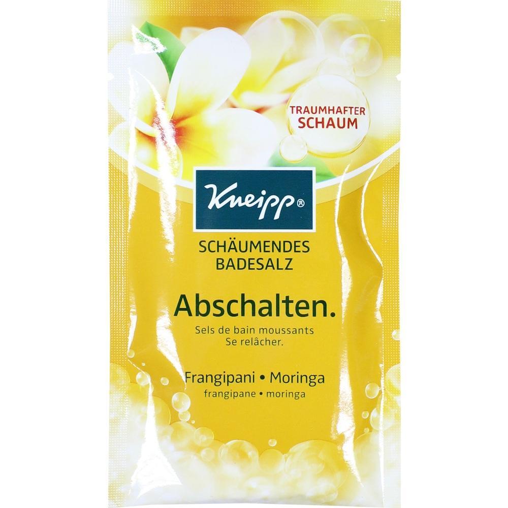 Gelbe Verpackung von Kneipp-Badesalz mit Frangipani und Moringa, vorne Bl&uuml;ten.